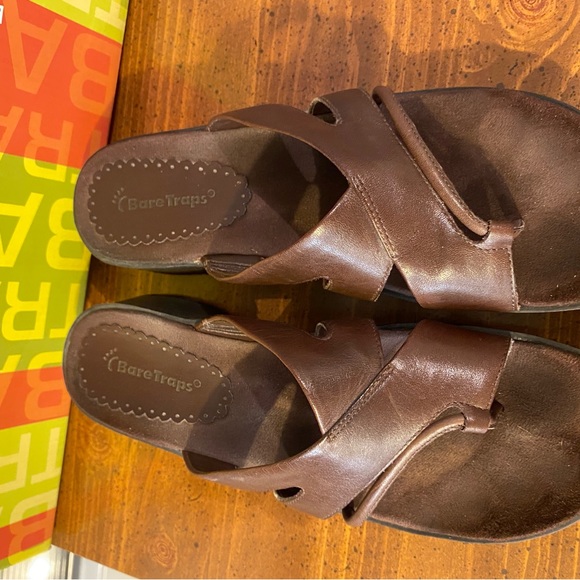 Bare Trap Organize dark brown sandals Size 9 - Picture 2 of 4